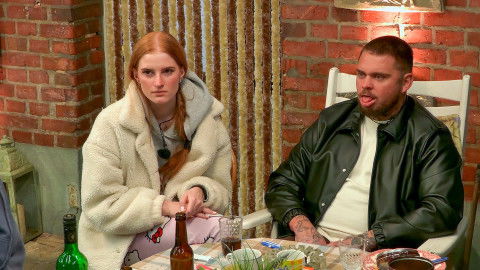 Für Nico Legat und Laura Parrinello nimmt Folge 9 eine überraschende Wendung. Wenig später steht fest: Für die beiden ist das Abenteuer im "Sommerhaus der Stars" vorbei.