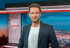 SÜDWESTRUNDFUNK
Landesschau Baden-Württemberg - Florian Weber
Montag bis Freitag um 18.45 Uhr im SWR Fernsehen (BW)
Florian Weber
© SWR/Patricia Neligan, honorarfrei - Verwendung gemäß der AGB im engen inhaltlichen, redaktionellen Zusammenhang mit genannter SWR-Sendung und bei Nennung "Bild: SWR/Patricia Neligan" (S2+). SWR-Pressestelle/Bildkommunikation, Baden-Baden, Tel: 07221/929-22287, foto@swr.de