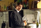Ein Hund kam in die Küche