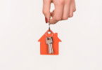 Homes Under the Hammer