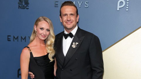 Kayla Radomski und Jason Segel